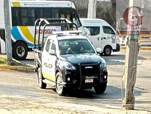 Patrulla de la Policía Municipal de Tlaxcala se involucra en accidente en Apetatitlán