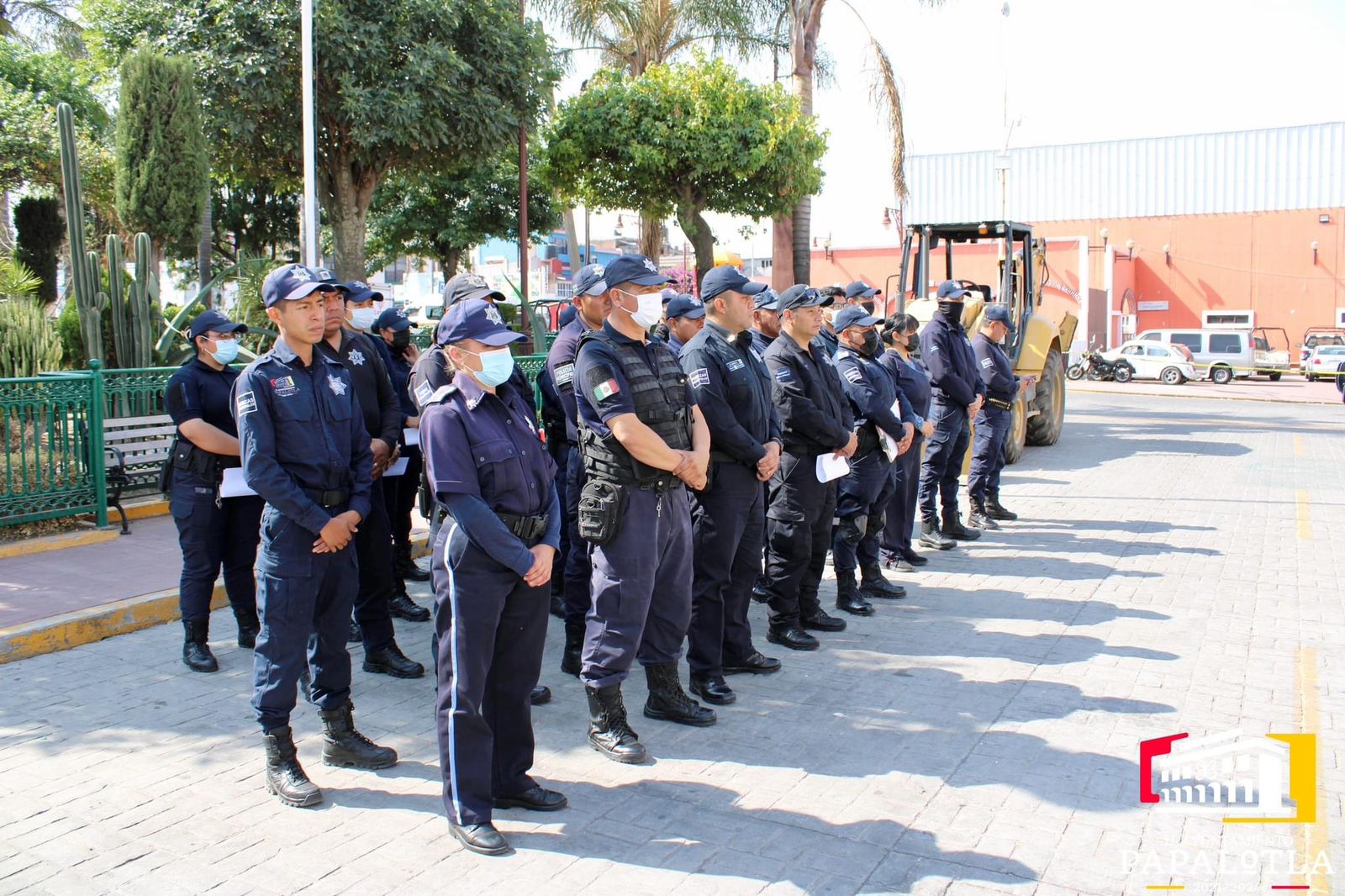 Gobierno municipal de Papalotla equipa a personal de Seguridad Pública, C2 y paramédicos