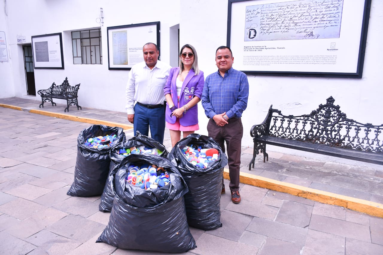 Mantiene Ayuntamiento de Apetatitlán labor a favor de fundación contra la leucemia