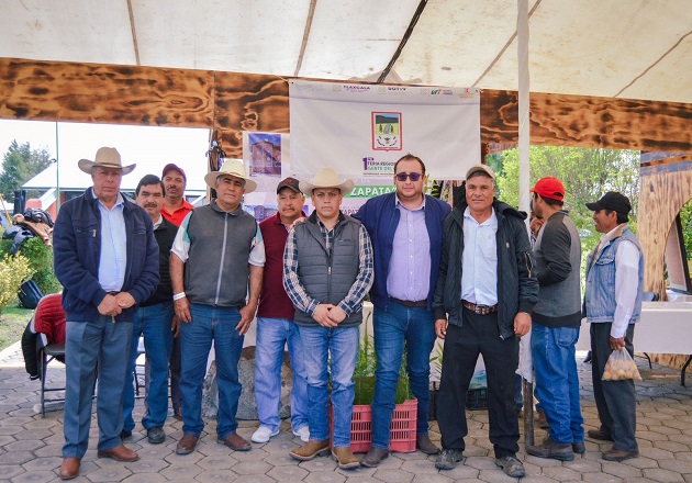 Participa el municipio de Emiliano Zapata en la Primera Feria Regional de la Gente del Campo