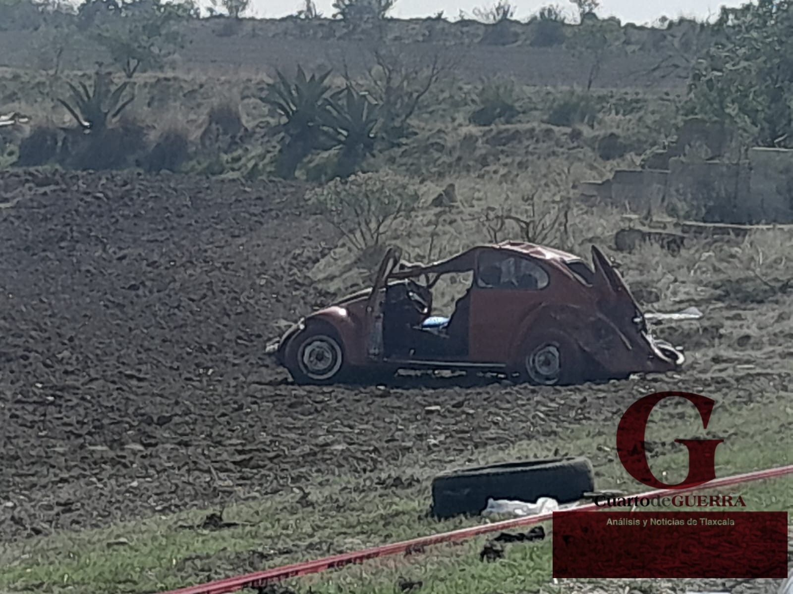 Mujer pierde la vida tras fuerte accidente vehicular, en Calpulalpan; hay cuatro lesionados