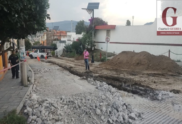 A mano armada atracan a trabajadores de CAPAM, en Tlaxcala, y se llevan rotomartillo