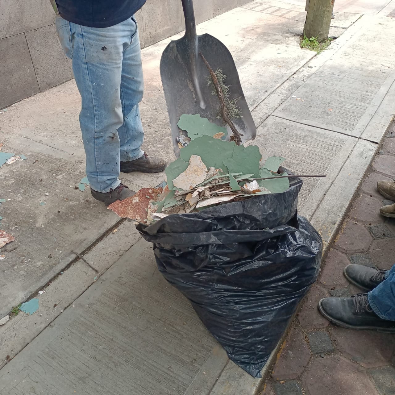 Continúa Ayuntamiento de Apetatitlán con el mejoramiento de la imagen urbana