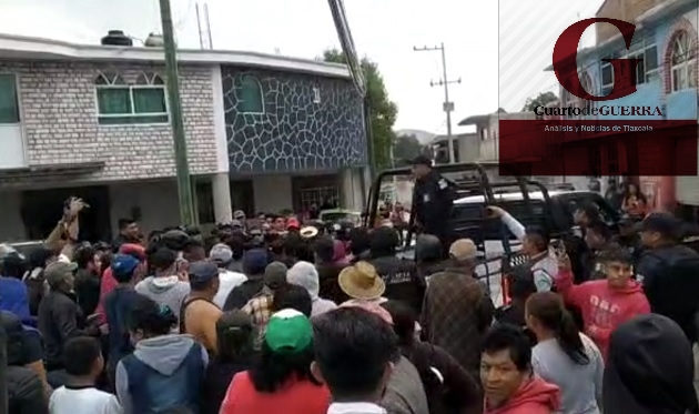 Rescatan a dos presuntos ladrones de ser linchados en Texcalac