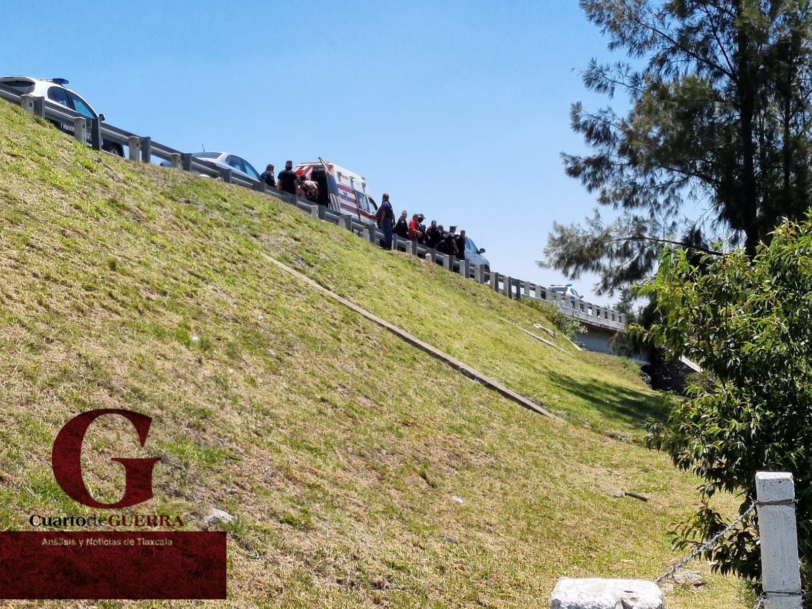 Abandonan golpeado y maniatado a un hombre, a un costado del Libramiento Apizaco-Huamantla