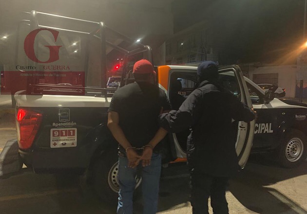 Aseguran a 14 personas durante Operativo Alcoholímetro, en Apetatitlán