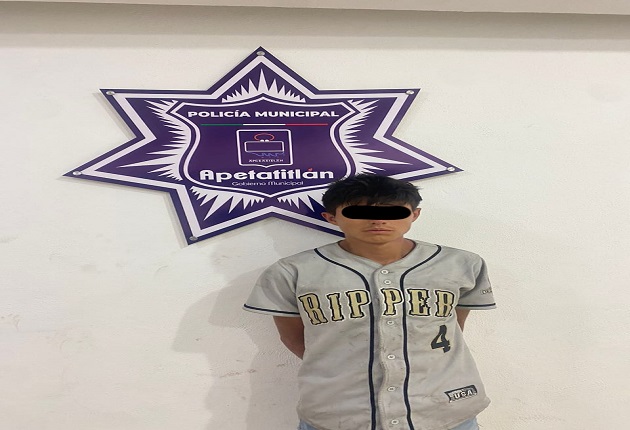 Frustra Policía de Apetatitlán intento de robo de luminaria y asegura a presunto responsable