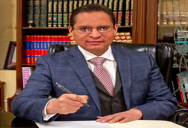 Felicita Luis Antonio Herrera a las y los  periodistas tlaxcaltecas