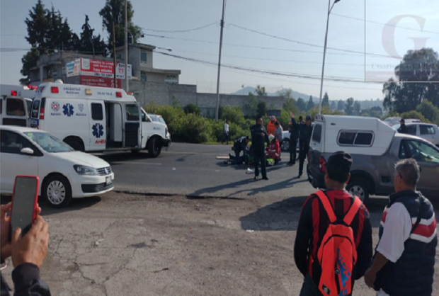 Mujer de la tercera edad pierde la vida al intentar cruzar la carretera Apizaco-Tlaxco