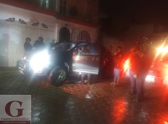 Genera polémica, presunta portación de arma de fuego de quien se ostentó como presidente de Texoloc