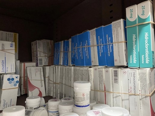 Mantiene Ayuntamiento de Apetatitlán servicio de farmacia comunitaria y banco de medicamentos