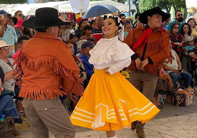 En Huamantla, presenta 'Dominguearte' un programa con orgullo mexicano