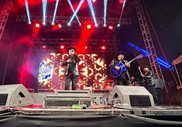 Una gran fiesta con lleno total en la presentación estelar del Grupo Palomo y Cardenales de Nuevo León