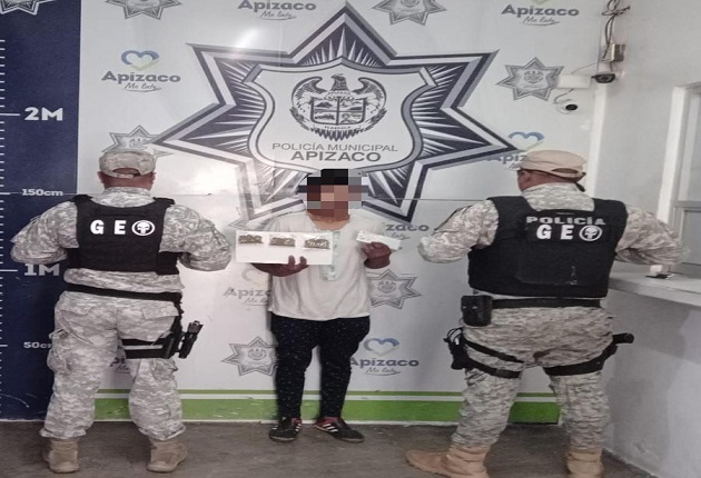 Detiene Policía Municipal de Apizaco a sujeto por narcomenudeo