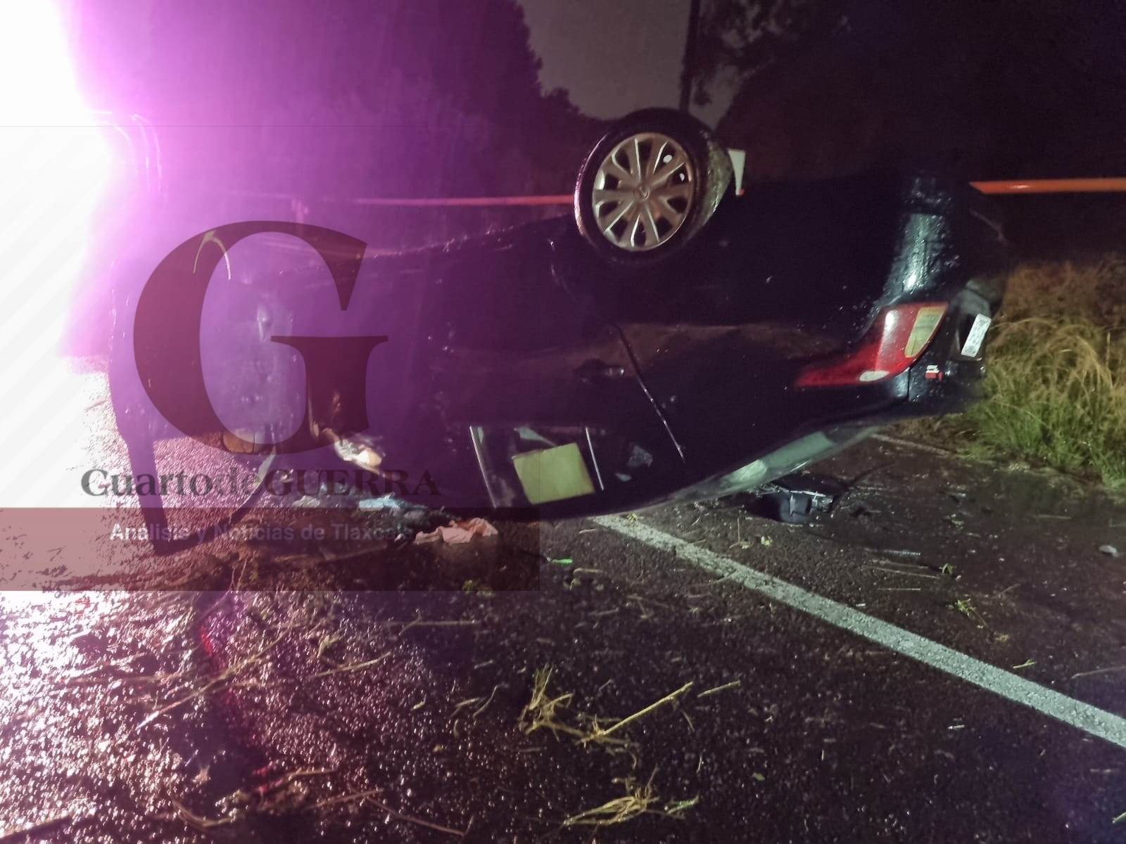 En posible estado de ebriedad, se accidenta presunto trabajador del Poder Judicial de Tlaxcala, en Teolocholco