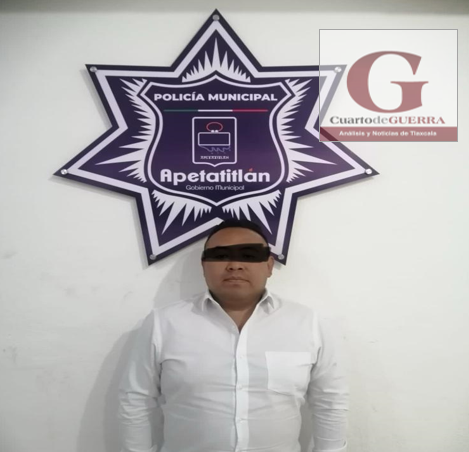 En Apetatitlán, es asegurado empleado del IMSS por extorsionar a empresarios