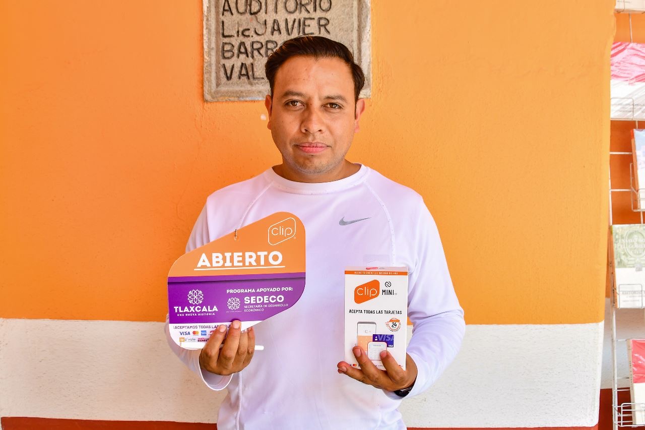 Gobierno municipal y Sedeco invitan a micro y pequeñas empresas de Huamantla a adquirir dispositivos de cobro electrónico
