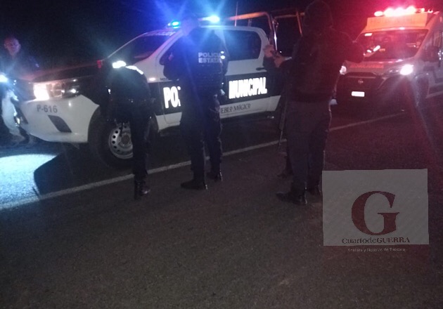Matan a un hombre y lo abandonan dentro de su vehículo, en Tlaxco