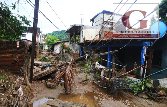 Continúa el retiro de escombros en Tecpan, Guerrero; emiten declaratoria de emergencia