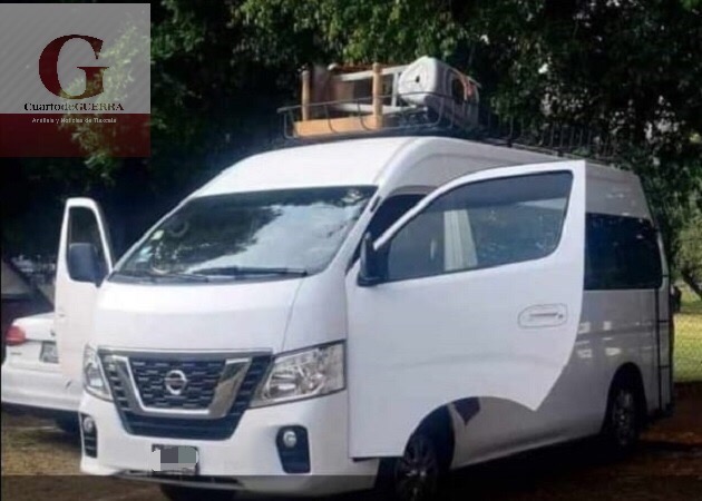 Roban con violencia camioneta que fue contratada para hacer un viaje, en Calpulalpan