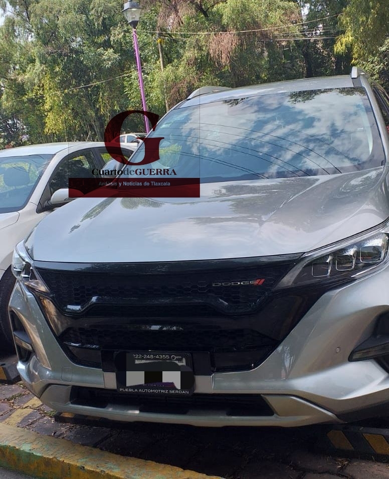 A mano armada asaltan a titular del Icatlax y le roban su camioneta