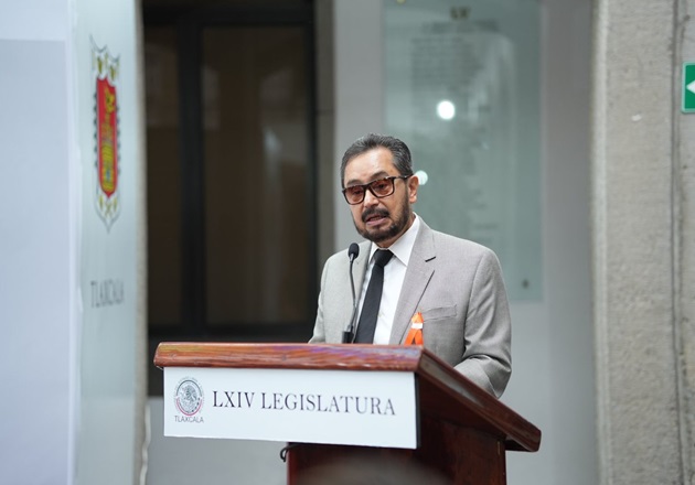 Llama Pepe Temoltzin al empoderamiento de mujeres artesanas en foro contra la violencia