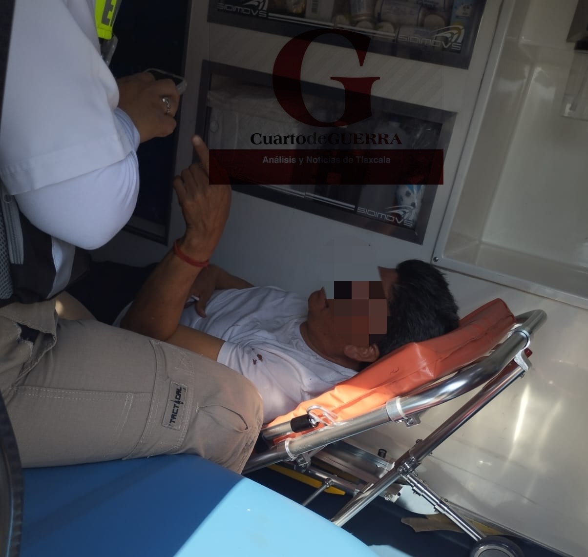 Lo golpean y le roban su automóvil de plataforma de viajes