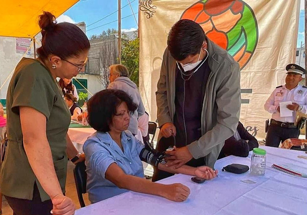 Lleva la Brigada 'DIF en tu Comunidad' salud y servicios a Nuevos Horizontes