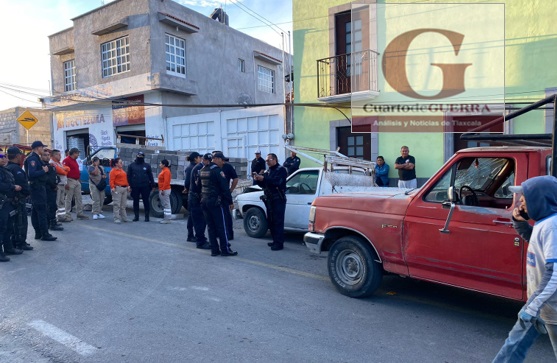 Una persona lesionada deja accidente vehicular en el Pueblo de la Cruz, en Huamantla