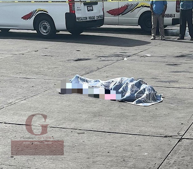 Muere una mujer en explanada del mercado de Tlaxcala