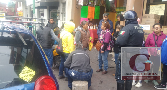 A bolsazos, sexagenaria impide robo de dinero que habían retirado de Coppel, en Chiautempan