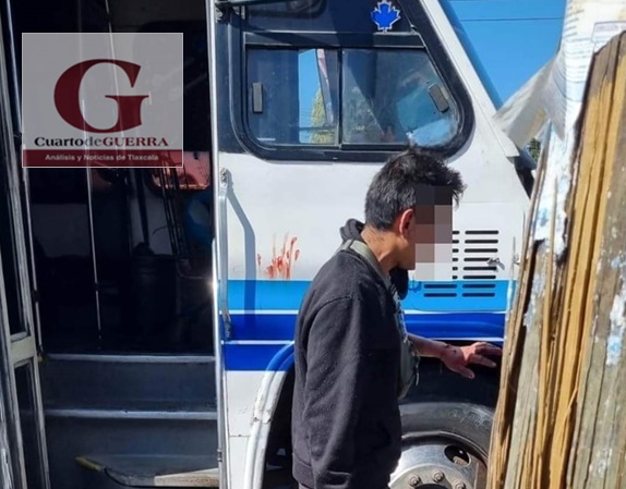 Asalto a unidad de transporte público en Tlaltelulco, deja dos lesionados