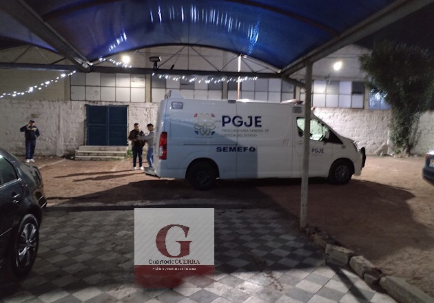 Muere un hombre de la tercera edad al interior de baños públicos, en Chiautempan