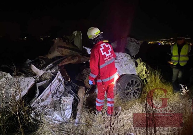 Pierde la vida un joven tras volcadura de su automóvil en Huamantla