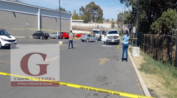 A balazos detienen a presunto homicida en estacionamiento de Bodega Aurrerá de Zimatepec,  Yauhquemehcan