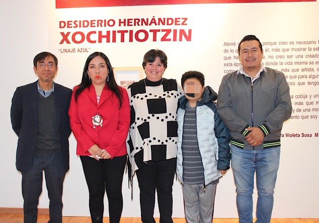 Exitosa inauguración de exposición 'Linaje Azul' de Violeta Sosa en la Galería Municipal Desiderio Hernández Xochitiotzin
