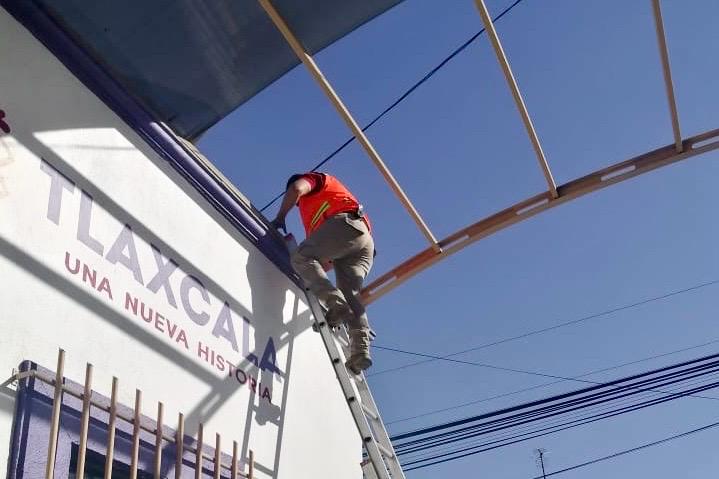 Activa Ayuntamiento de Huamantla protocolo de seguridad por fuertes vientos en la zona