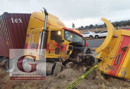 Menor de tres años pierde la vida en accidente en la Amozoc-Perote; viajaba junto a sus familiares desde Tetla