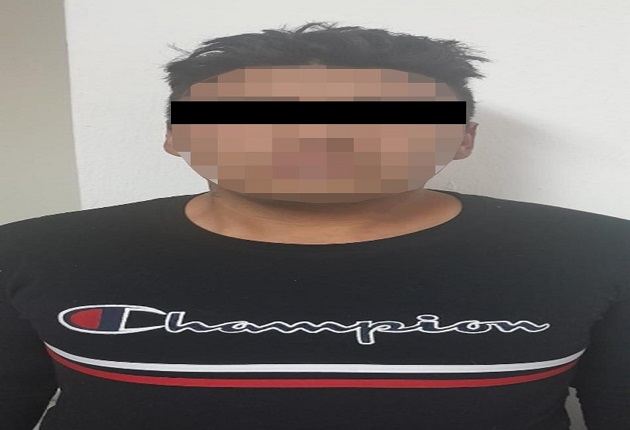A disposición de PGJE masculino y motocicleta por robo con violencia cometido en Chiautempan