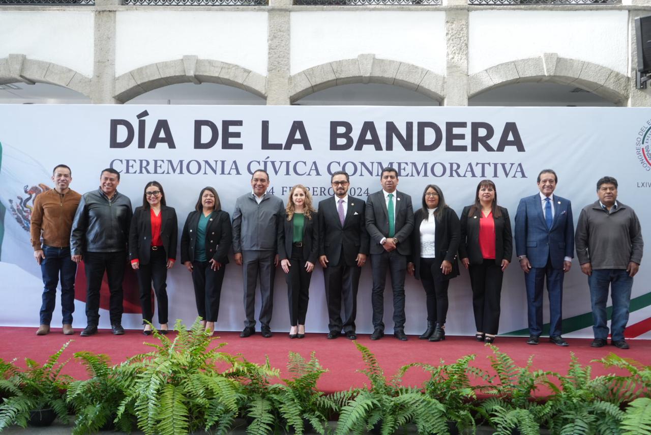 Congreso del Estado de Tlaxcala conmemora el Día de la Bandera