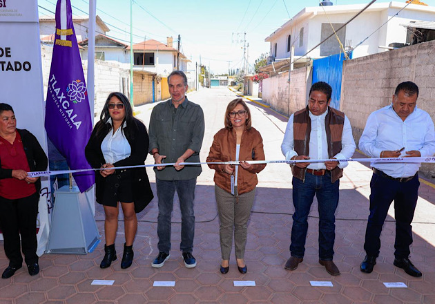 Entrega gobernadora obras públicas en Xiloxoxtla y Tlaltelulco