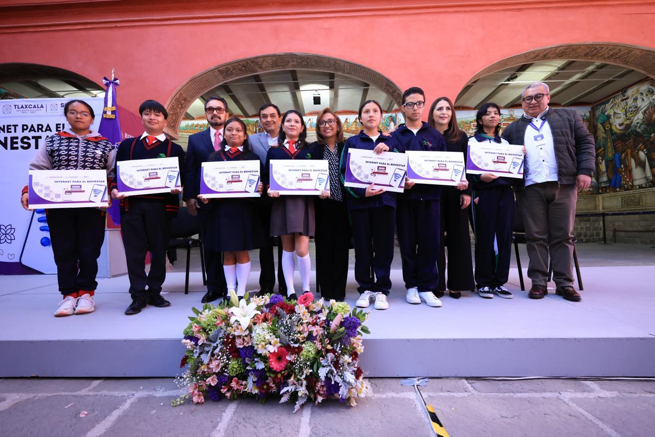 Arranca gobernadora el servicio 'Internet para el Bienestar' en Tlaxcala