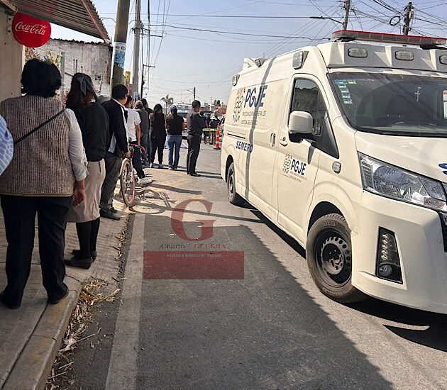 Adulto mayor muere atropellado cuando viajaba en su bicicleta, en Tepetitla