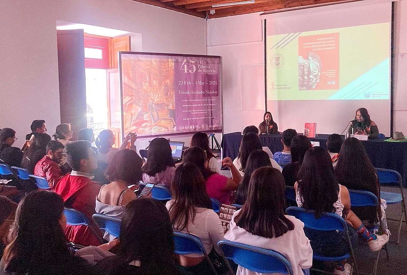 Presentó UATx textos electrónicos en Feria Internacional del Libro