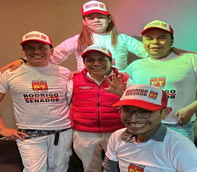 Rodrigo Cuahutle se reúne con la comunidad LGBTIQ+ para trabajar una agenda de inclusión