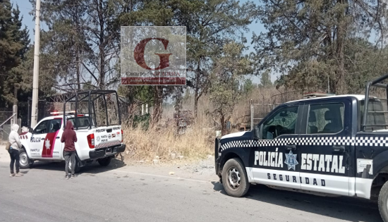 Moviliza a corporaciones de emergencia incendio en recicladora de Techachalco