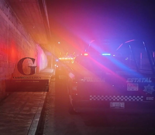 Falso personal de Afore golpea a matrimonio y le roba una camioneta y dinero en efectivo, en Chiautempan
