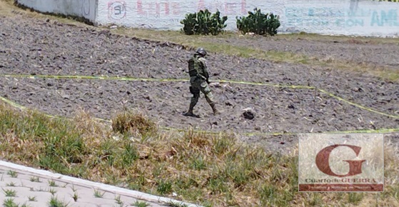 Moviliza a cuerpos de seguridad hallazgo de una granada hechiza en terrenos de Hueyotlipan