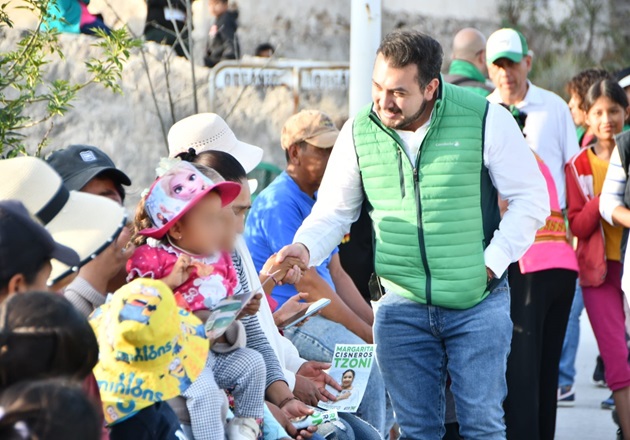 Lleva Chava Santos a comunidades propuesta para dotar a Huamantla de un nuevo panteón con crematorio