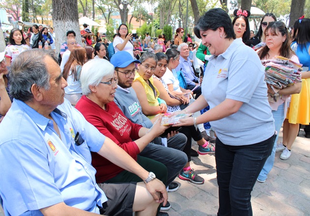 Celebra Ayuntamiento de Tlaxcala a las familias tlaxcaltecas en el Centro Histórico